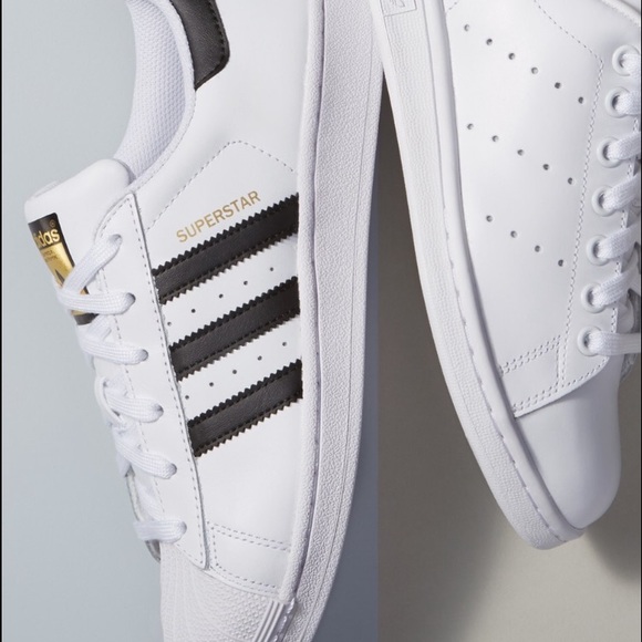 Adidas SUPERSTAR
