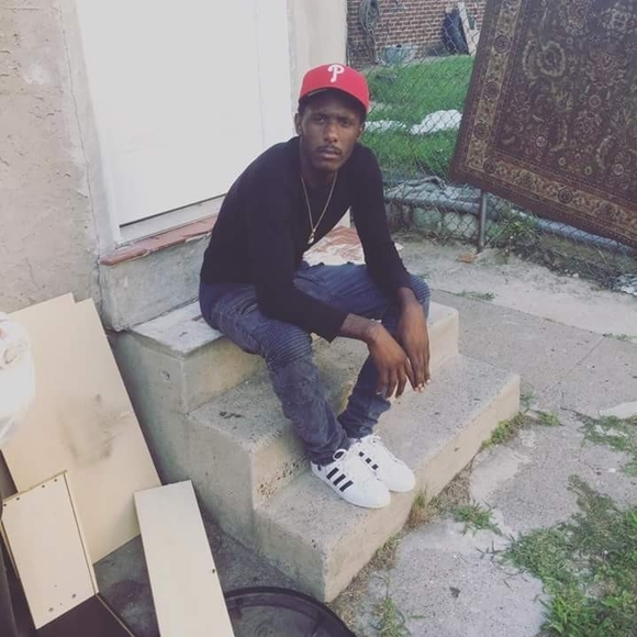 Meet your Posher, Craig - Picture 1 of 1