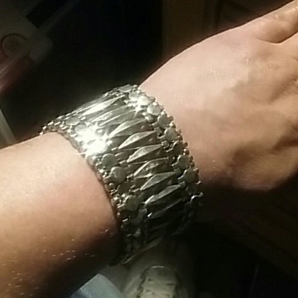Braclet