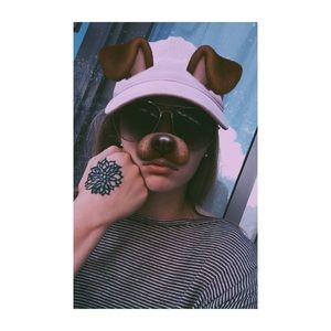 Meet your Posher, Mazie