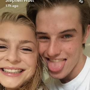 Meet your Posher, Stephen