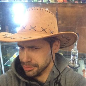 Meet your Posher, William