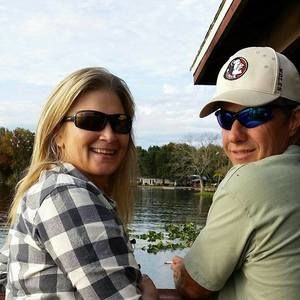 Meet your Posher, April raines