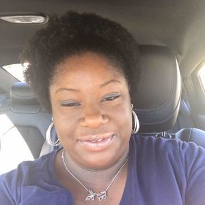 Meet your Posher, Angela