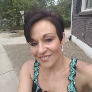 Meet your Posher, Cj