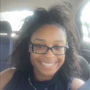 Meet your Posher, Kiera