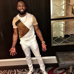 Meet your Posher, Gregory