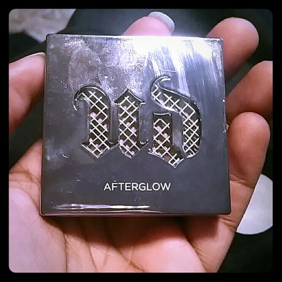Urban Decay Afterglow Blush in Kinky