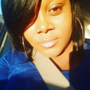 Meet your Posher, Kellie