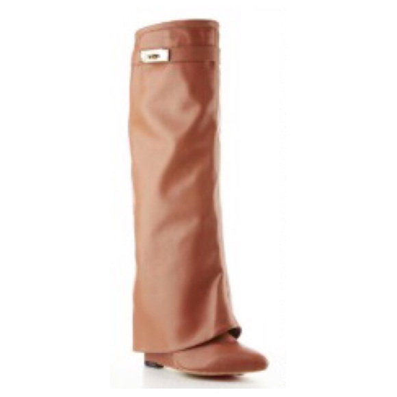 Camel Fold Over Boot