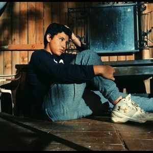 Meet your Posher, Efrain