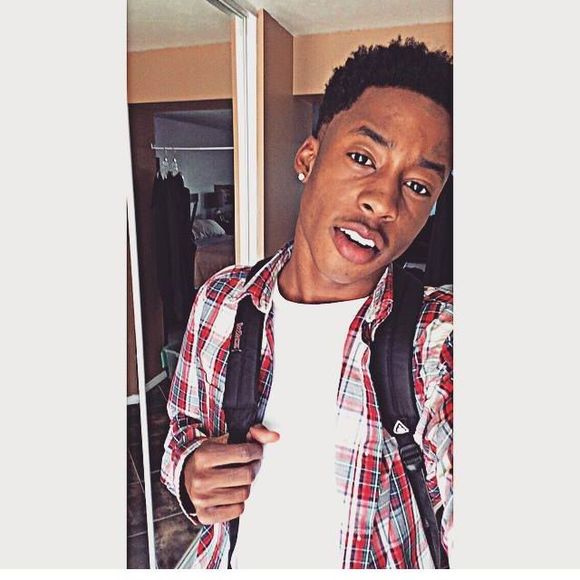 Meet your Posher, Daryll - Picture 1 of 1