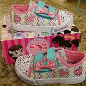 Skechers, Toddler 9, Like New