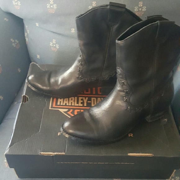 Ladies Harley boots