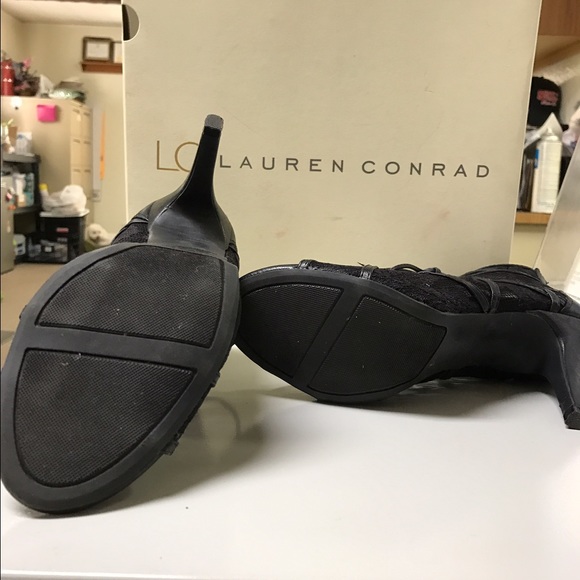 Black, peep toe Lauren Conrad - Picture 2 of 3