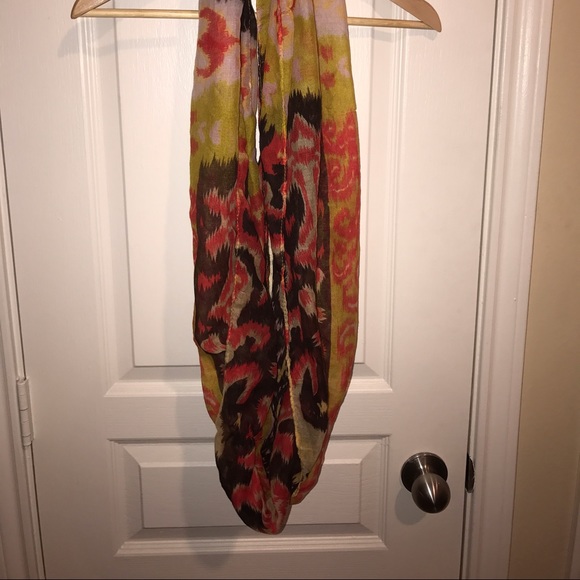 Scarf - Picture 2 of 2