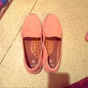 Crocs canvas shoes. Light pink.