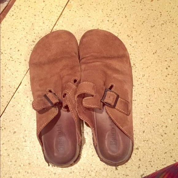 Cork clogs