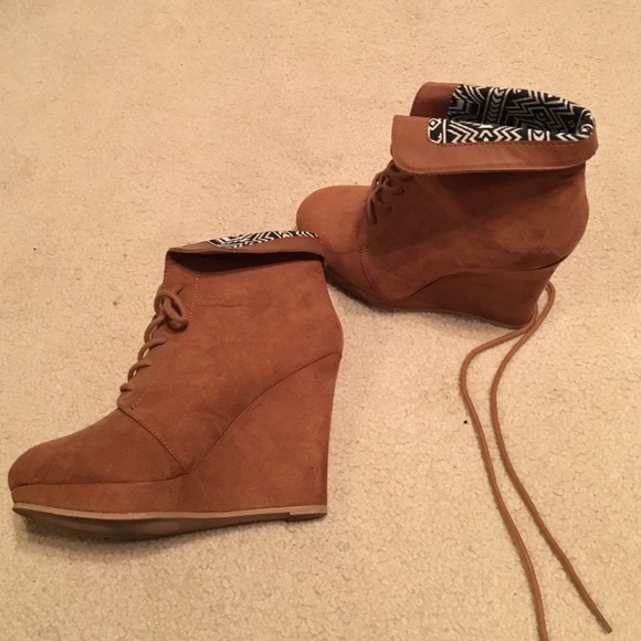 Shoes - Heeled booties