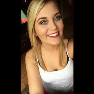 Meet your Posher, Anita