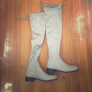 BRAND NEW never worn Size 8 Grey OTK boots