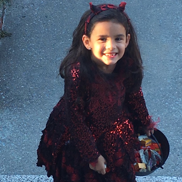 Meet your Posher, Charlene