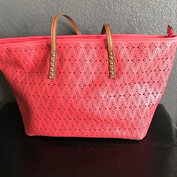 Aldo laser cut tote