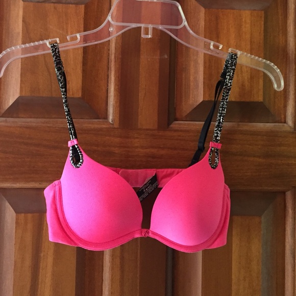 Victoria's Secret Sexy Little Things Bra