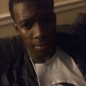 Meet your Posher, Deangelo