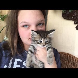 Meet your Posher, Taryn