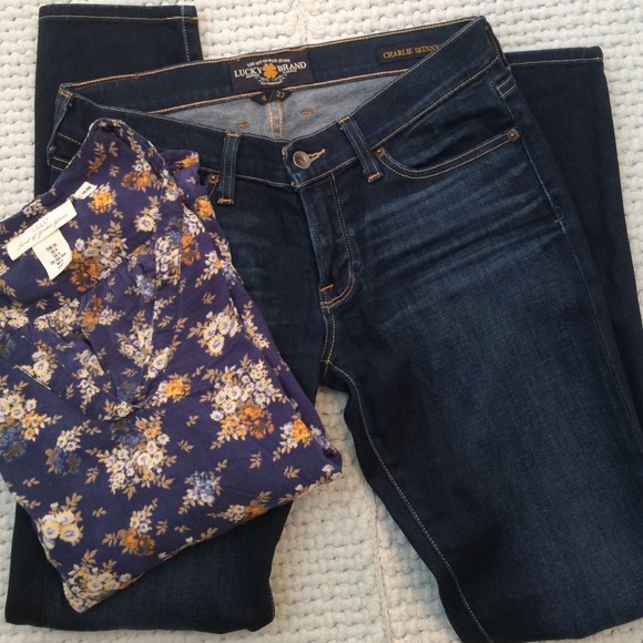 Lucky brand 🍀 Charlie skinny jeans