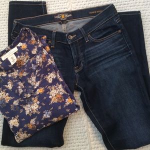 Lucky brand 🍀 Charlie skinny jeans