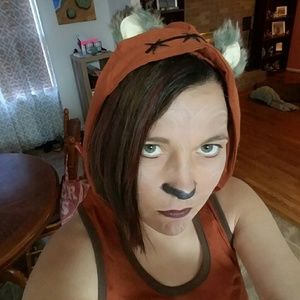 Meet your Posher, Becky