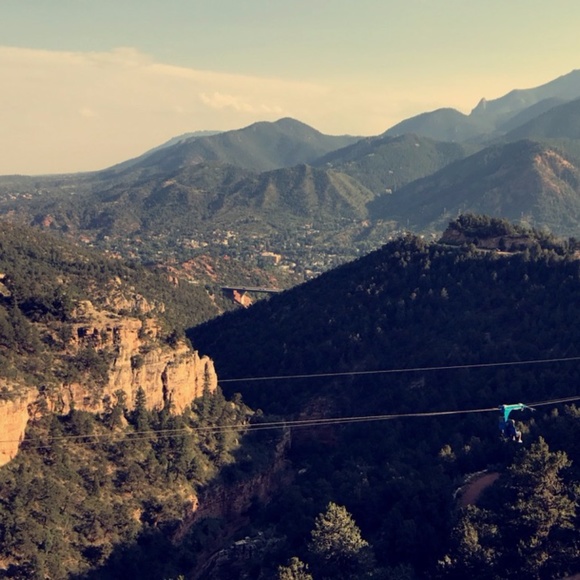 Meet your Posher, Emily - Picture 5 of 5