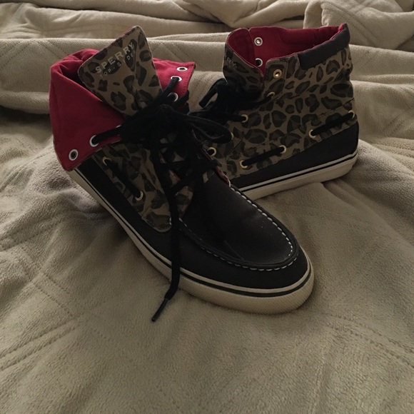 High top cheetah sperrys