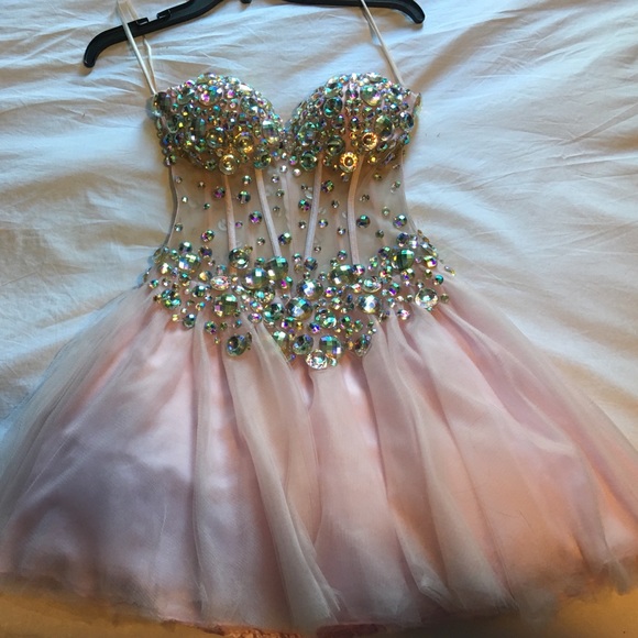 Jovani dress. Size 00.Paid 475.00. Asking 250.00 - Picture 1 of 2
