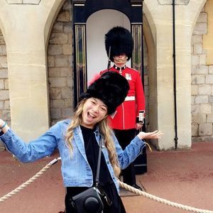 Meet your Posher, Sabrina