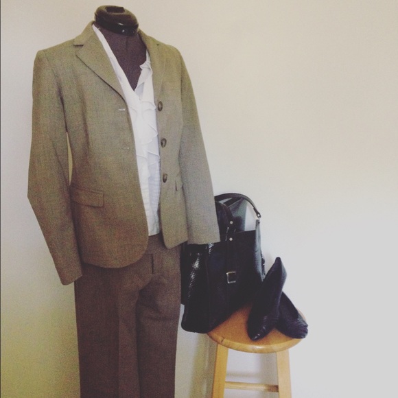 Banana Republic Suit✨😍