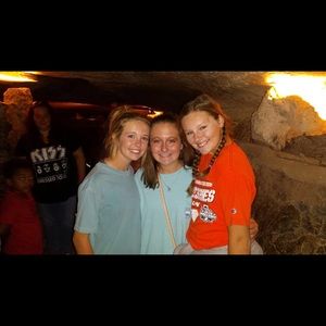 Meet your Posher, Addison