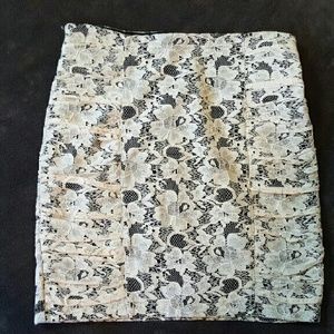 Light pink with black undertones lace skirt