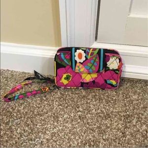 Last call 🚨Vera Bradley Va Va Bloom Wristlet
