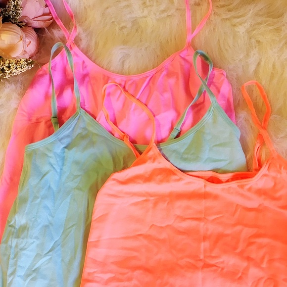 No Boundaries Tops - 3 High Stretch tanks