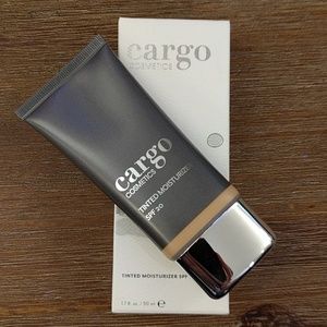 Cargo Cosmetics Tinted Moisturizer "Ivory"