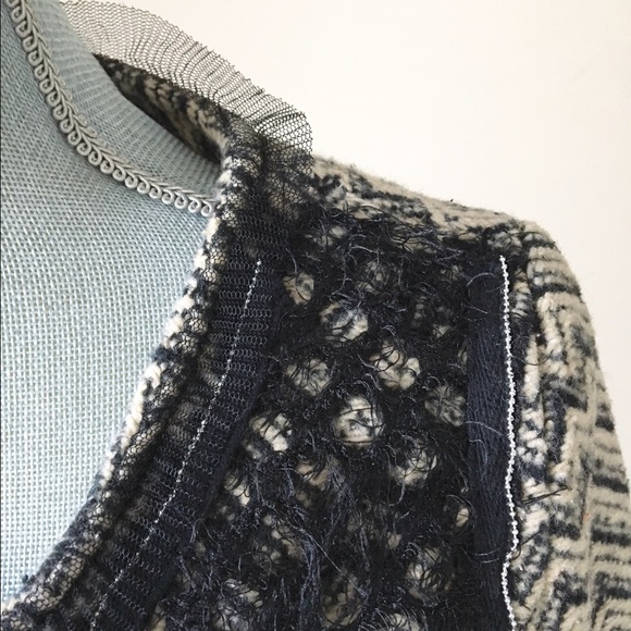 ✳️Chic layering faux fur hem wool blazer jacket. - Picture 3 of 4
