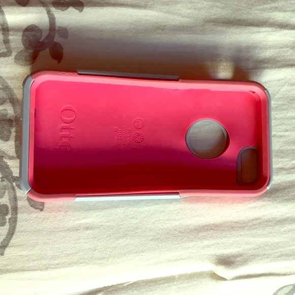 iPhone 5/5s Otterbox Phone Case