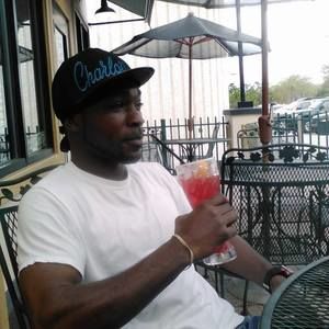 Meet your Posher, Dee