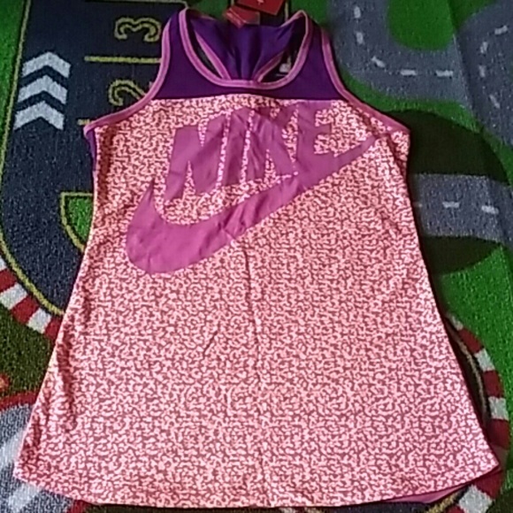 NWT Nike Tank