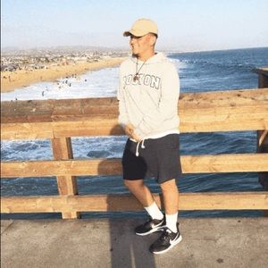 Meet your Posher, Roberto