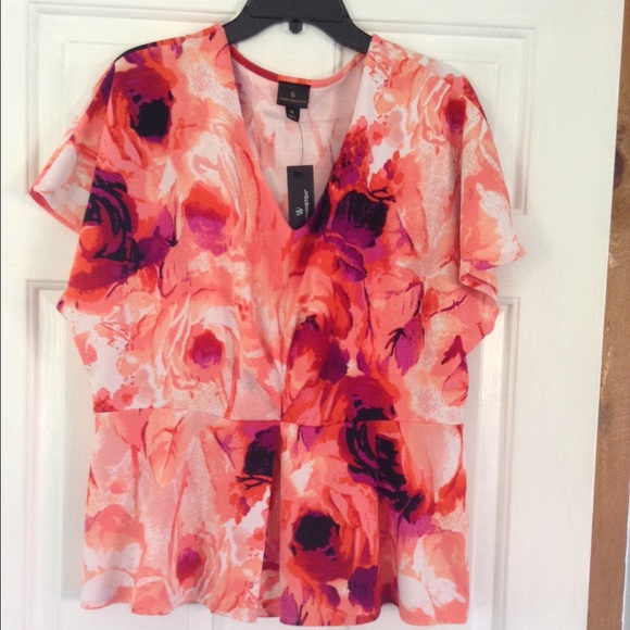 Flounce Peplum Top - Picture 2 of 4