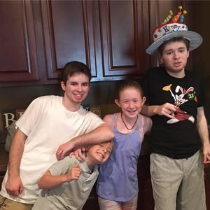 Meet your Posher, Christine